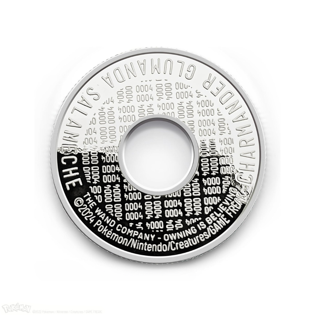 The Wand Company | Pok�mon - Mini Great Ball | Replica